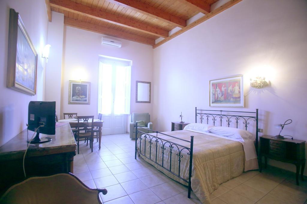 B&B Germinario Trani Buitenkant foto